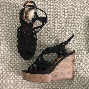 Madden girl wedges